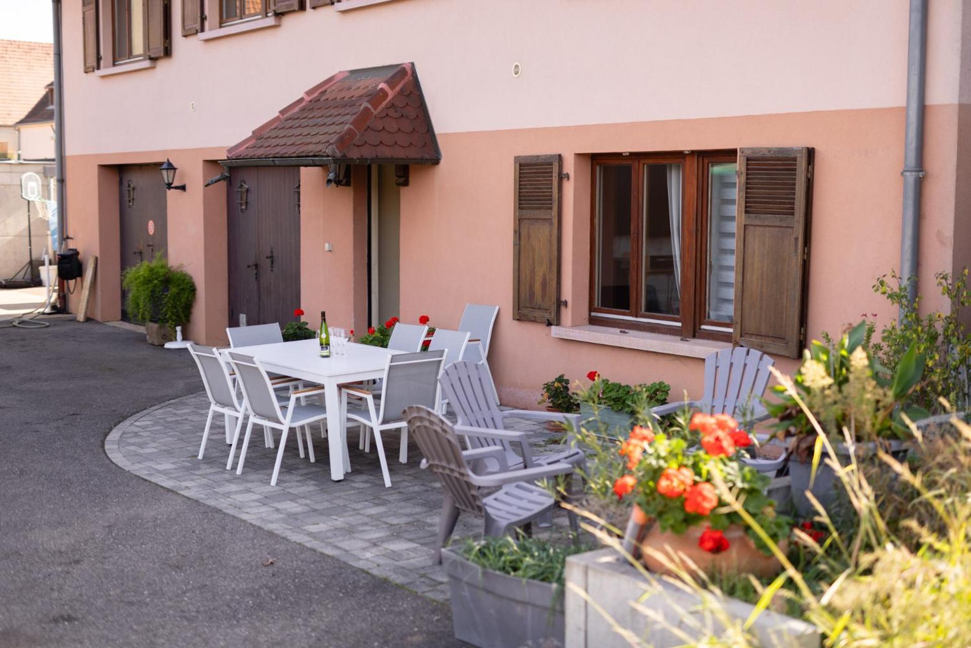 Les Amandiers Beblenheim Exterior photo